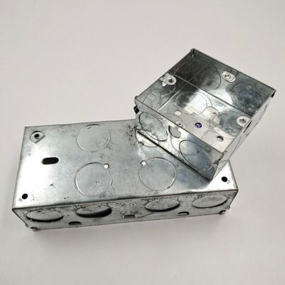 качество  BS Standard Switch Socket Box IP65 Galvanized Steel 3X6 3X3 Фабрика